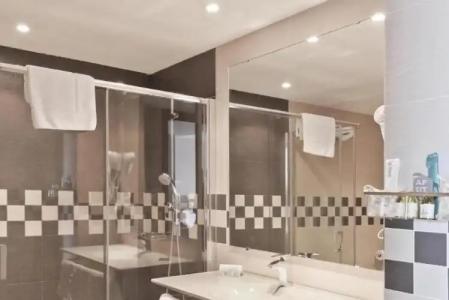 Roger de Flor Seleqtta - 56