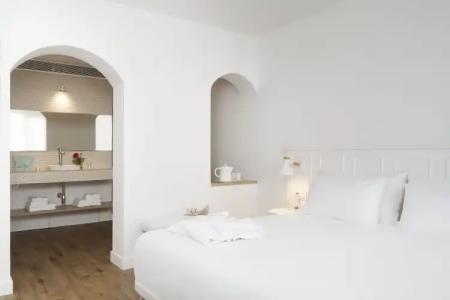 The 15th Boutique by Bondia Group - 35