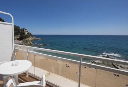 Rosamar Maxim - Adults Only +21 - 40