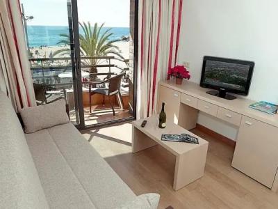 Almirall Apartaments - 24