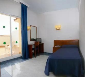 Clipper Affiliated by Fergus - 24