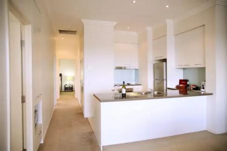 Toowoomba Central Plaza Apartment - 3