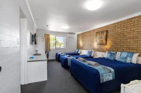 Leichhardt Motor Inn - 54
