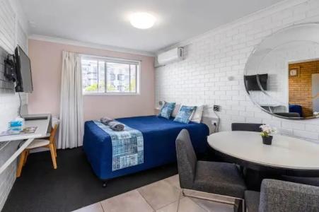 Leichhardt Motor Inn - 69