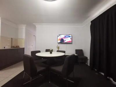 Leichhardt Motor Inn - 41