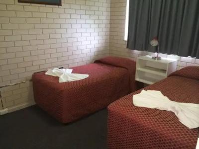 Leichhardt Motor Inn - 4