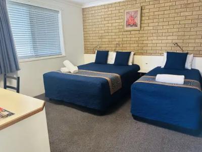 Leichhardt Motor Inn - 81