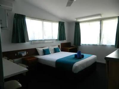 Coachman Motel - 2