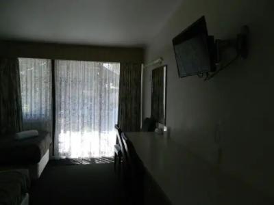 Coachman Motel - 17