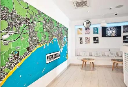 Ryans La Marina - 17