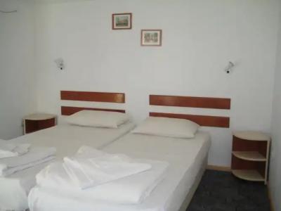 Guest House Zara - 14