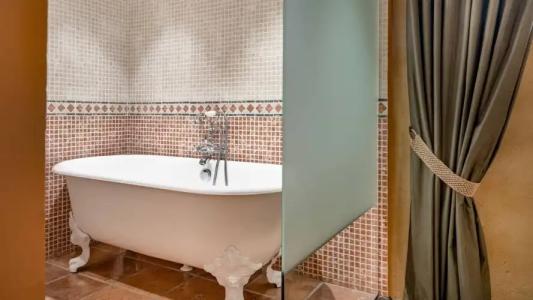 Palacio de Santa Paula, Autograph Collection - 88