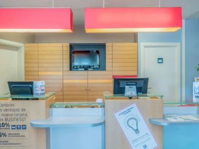 Ibis Girona Costa Brava - 26