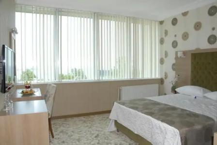 Lounge Boutique - 60