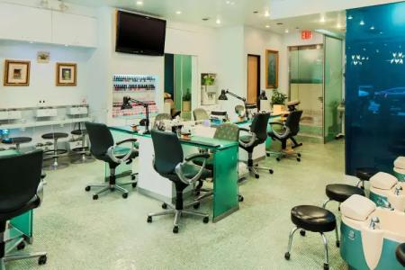 DoubleTree by Hilton Metropolitan City - 24