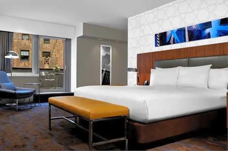 DoubleTree by Hilton Metropolitan City - 49