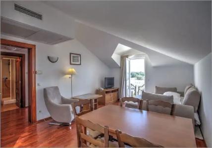 ApartZaton - 2