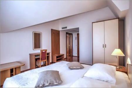 ApartZaton - 4