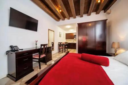 Sunce Palace Apartments with Free Offsite Parking - 79