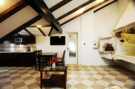 Sunce Palace Apartments with Free Offsite Parking - 3