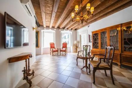 Sunce Palace Apartments with Free Offsite Parking - 28