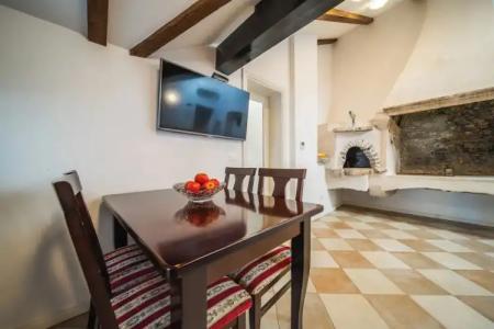 Sunce Palace Apartments with Free Offsite Parking - 49