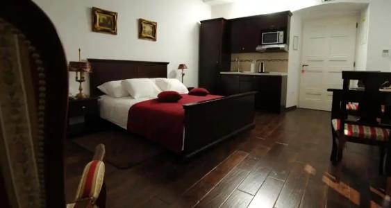 Sunce Palace Apartments with Free Offsite Parking - 78