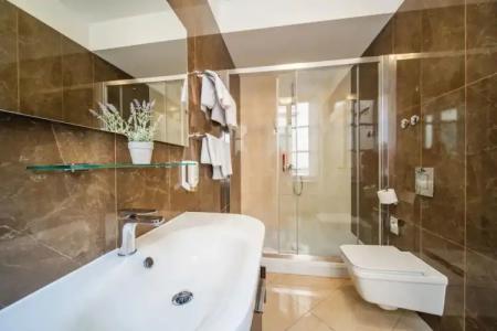 Sunce Palace Apartments with Free Offsite Parking - 40