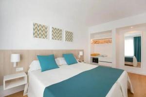 Cabot Hobby Club Apartments, Port de Pollenca