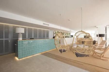 Cabot Hobby Club Apartments - 5