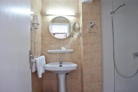 Salino Port Soller - Adults Only +16 - 93