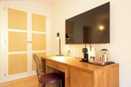 y Apartamentos DES PUIG - 30