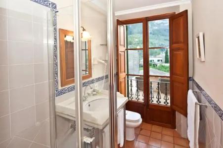 y Apartamentos DES PUIG - 20