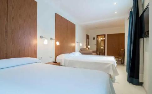 MR Costa Blanca - 30