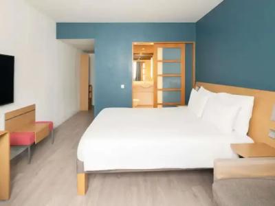 Novotel Barcelona Cornella - 50