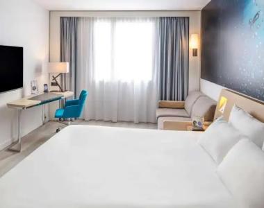 Novotel Barcelona Cornella - 30
