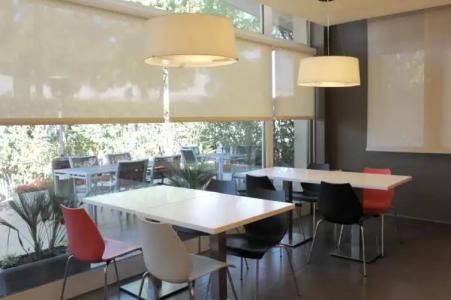 Ibis Barcelona Cornella - 16