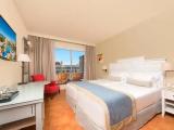 2 Bedrooms Family room