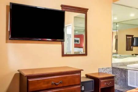 Holiday Inn Express & Suites JERSEY CITY NORTH - HOBOKEN by IHG - 24