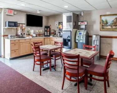 Holiday Inn Express & Suites JERSEY CITY NORTH - HOBOKEN by IHG - 9