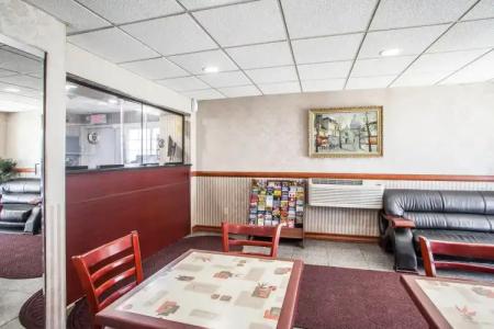 Holiday Inn Express & Suites JERSEY CITY NORTH - HOBOKEN by IHG - 16