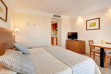 Hipotels Bahía Grande Aparthotel - 5