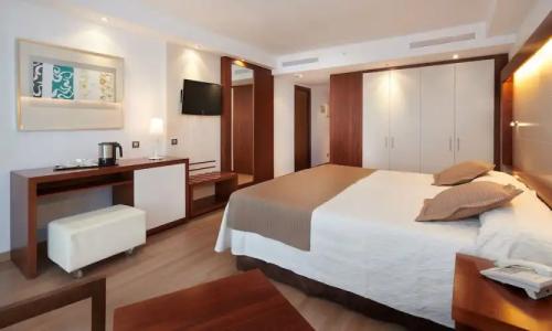 Hipotels Cala Millor Park - 58