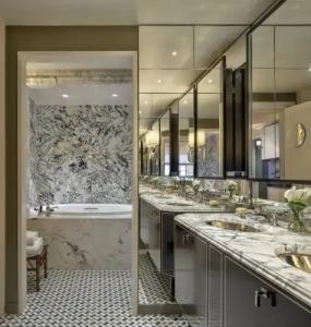 The Carlyle, A Rosewood - 19
