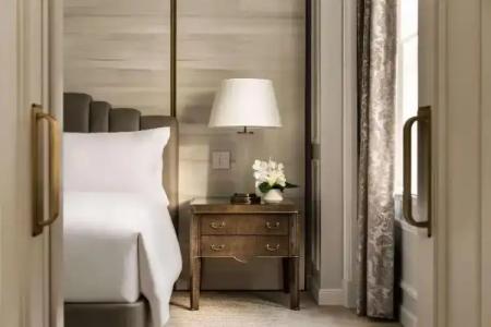 Waldorf Astoria - 50