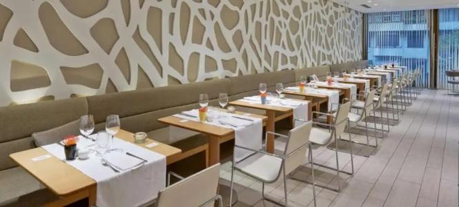 NH Collection Villa de - 11