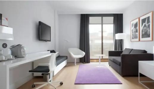 NH Collection Villa de - 43