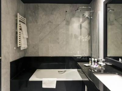 Mercure Bilbao Jardines de Albia - 7