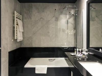 Mercure Bilbao Jardines de Albia - 50