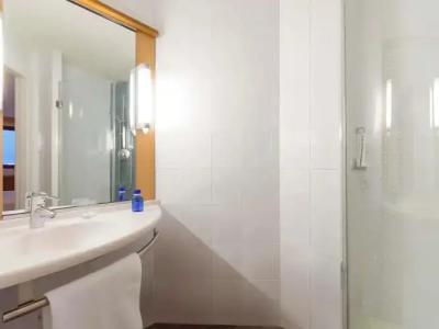 Ibis Bilbao Centro - 44